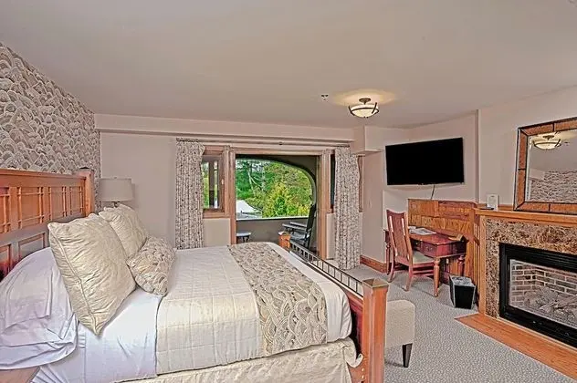 Luxury Oda, 1 En Büyük (King) Boy Yatak, Balkon, Göl Manzaralı