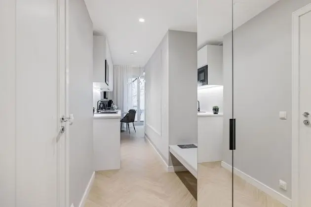 Homey Apartment | 1 Bedroom, Glass Wall