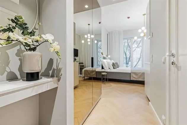Homey Apartment | 1 Bedroom, Glass Wall