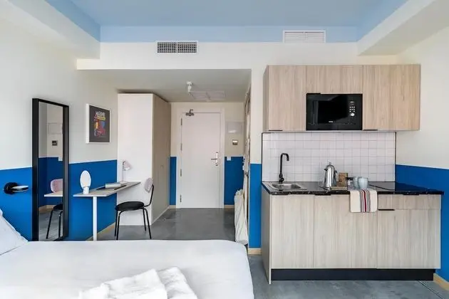 Deluxe Stüdyo Süit