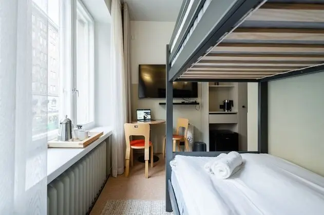 Pocket Double-Decker Beds