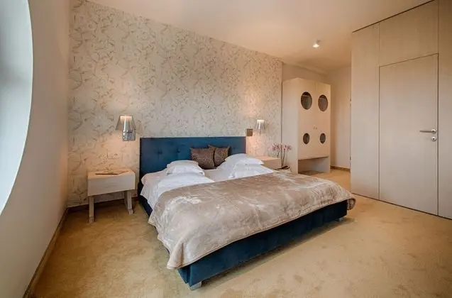 Comfort Tek Büyük Yataklı Oda, Balkon, Deniz Manzaralı