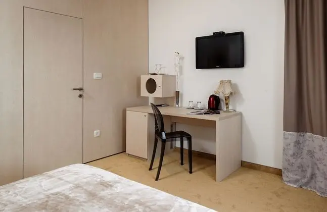 Comfort Tek Büyük Yataklı Oda, Balkon, Deniz Manzaralı