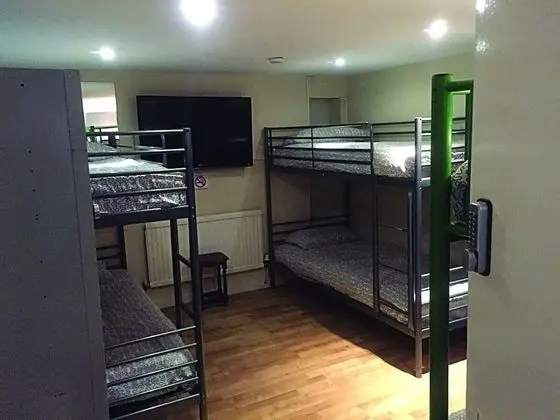 Basic Ortak Ranzalı Oda, Karma Ranzalı Oda (4 beds)