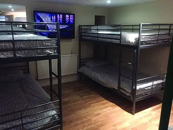 Basic Ortak Ranzalı Oda, Karma Ranzalı Oda (4 beds)