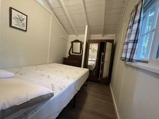 Kır Evi, 2 Yatak Odası, Mutfak, Göl Manzaralı