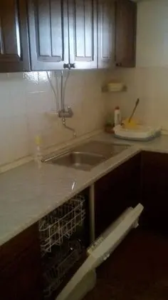 Ev (Bobi - 50 m from beach - H(6))