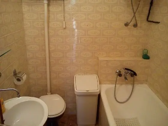 Ev (Bobi - 50 m from beach - H(6))