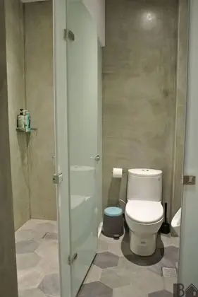 Ortak Ranzalı Oda, Sadece kadınlar için