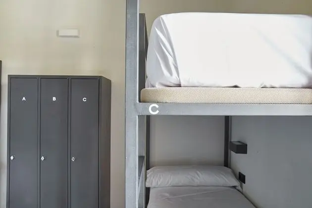 Ortak Ranzalı Oda (Bed in 6-Bed female shared room)