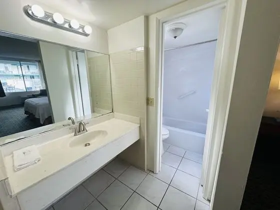 Standard Oda, 1 En Büyük (King) Boy Yatak, Sigara İçilebilir