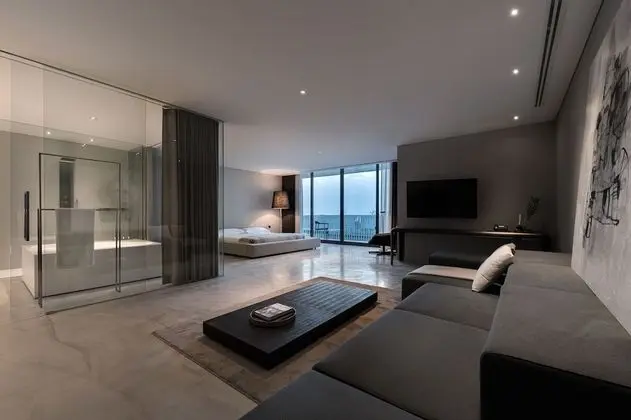 Only Suite