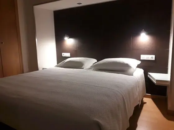 Tek Büyük veya İki Ayrı Yataklı Oda
