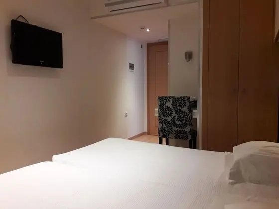 Tek Büyük veya İki Ayrı Yataklı Oda