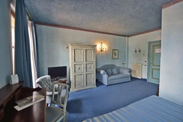 Classic Üç Kişilik Oda