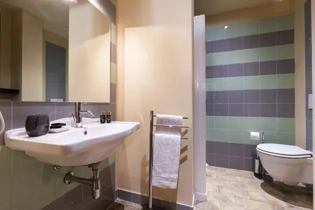 Apart Daire, 2 Yatak Odası, 2 Banyolu