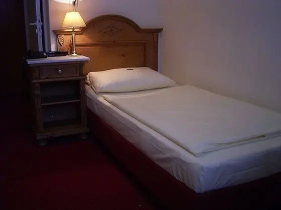 Standard Tek Kişilik Oda