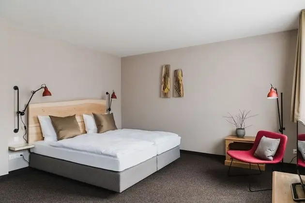 Tek Büyük Yataklı Oda