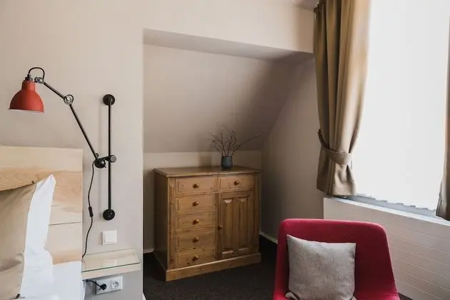 Tek Büyük Yataklı Oda