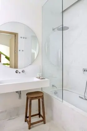Premium Tek Büyük Yataklı Oda