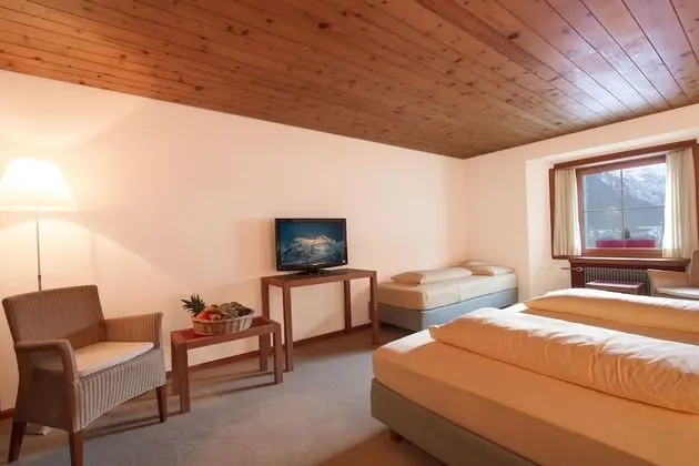 Standard Tek Büyük Yataklı Oda, Dağ Manzaralı