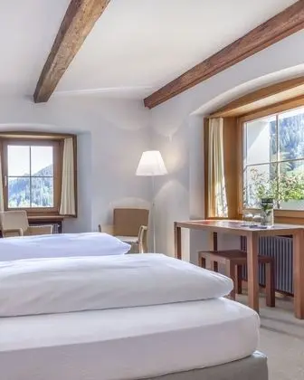 Standard Tek Büyük Yataklı Oda, Dağ Manzaralı