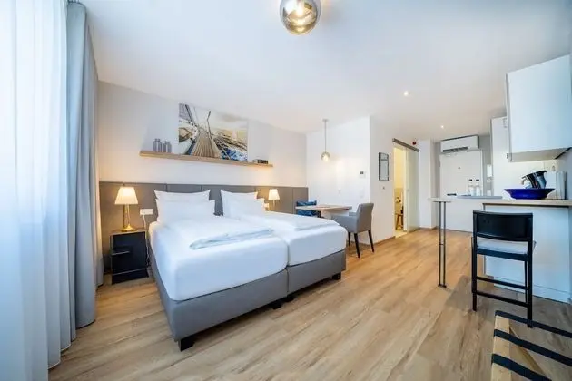 Junior Tek Büyük Yataklı Oda