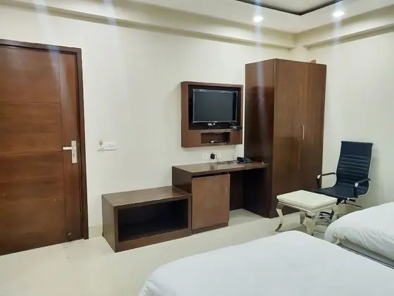 Deluxe Tek Büyük veya İki Ayrı Yataklı Oda