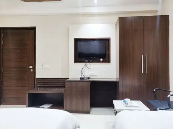 Deluxe Tek Büyük veya İki Ayrı Yataklı Oda