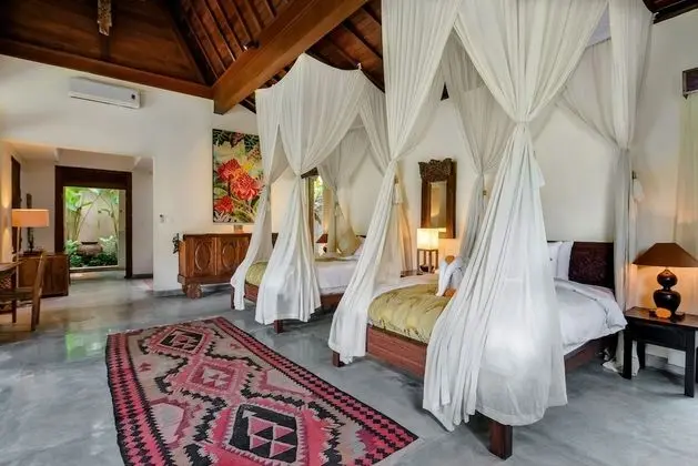 Kır Evi, Kişiye Özel Havuzlu, Bahçe Manzaralı (Sri)