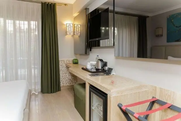 Oda, Balkon, Bahçeli