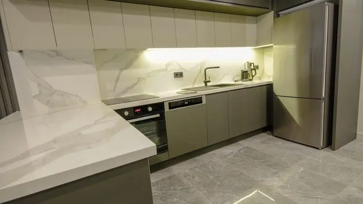 2+1 A Blok Daire, Deniz Manzaralı, Balkonlu