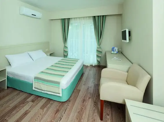 Çift ​​kişilik Club Economy