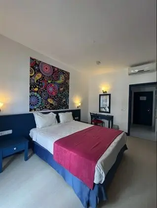 https://images.etstur.com/imgproxy/resize/2560x1440/files/images/hotelImages/etsrooms/668/Bodrum_Holiday_Resort___Spa_20260604101620_0.png