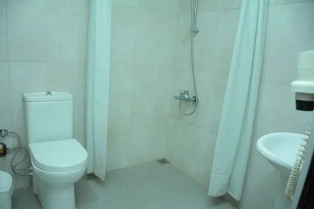 Tek Büyük Yataklı Oda, 1 Çift Kişilik Yatak