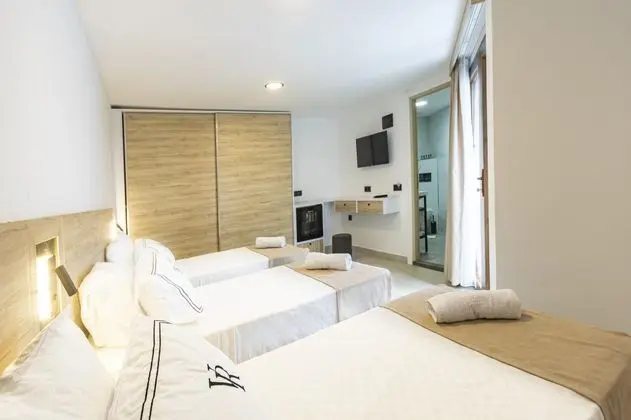 Comfort Üç Kişilik Oda, Kısmi Deniz Manzaralı