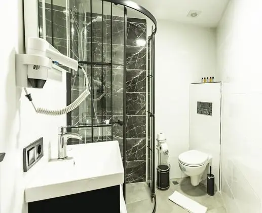 Comfort Üç Kişilik Oda, Kısmi Deniz Manzaralı