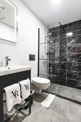 Standart Oda - Bir Yatak Odalı, Bahçe Manzaralı, Balkonlu