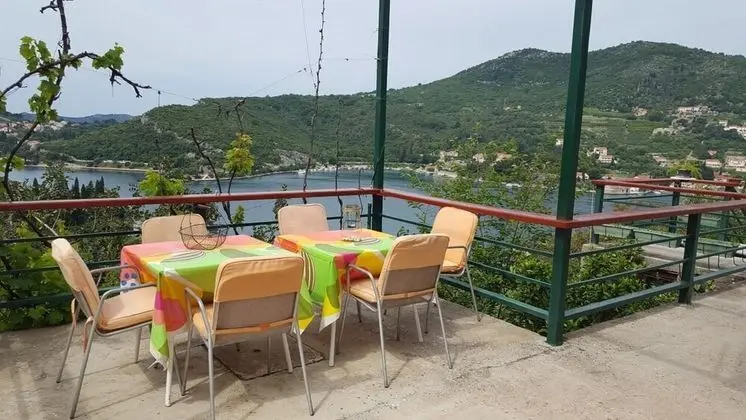 Apart Daire (Two Bedroom Apartment with Terrace an)