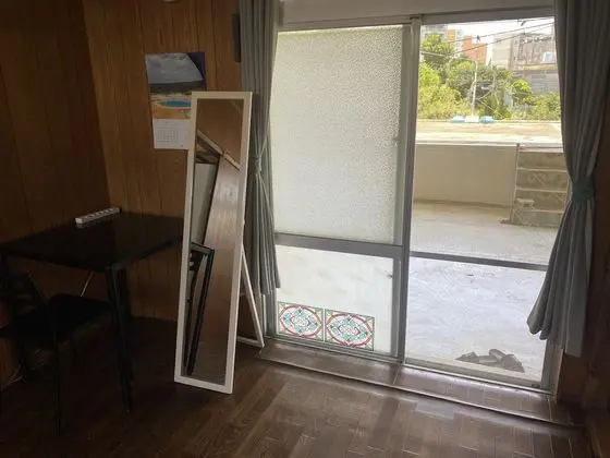 Basic İki Ayrı Yataklı Oda, Ortak Banyo