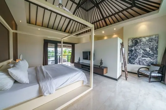 Superior Villa