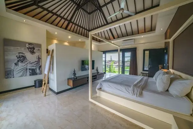 Superior Villa