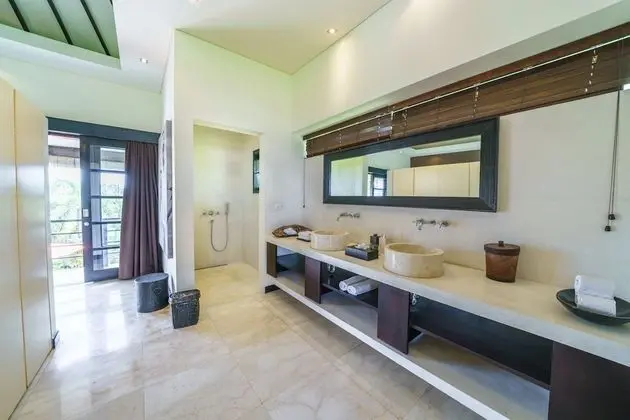Superior Villa