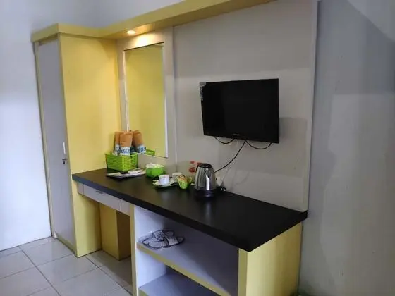 Deluxe Tek Büyük Yataklı Oda (Bukti menikah wajib untuk pasangan)