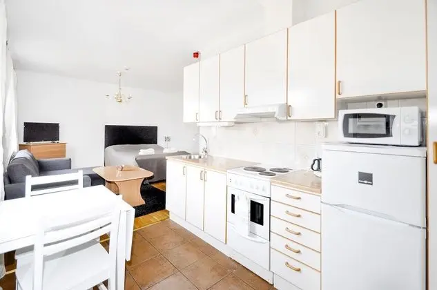 Tek Büyük Yataklı Oda (With Sofa Bed)