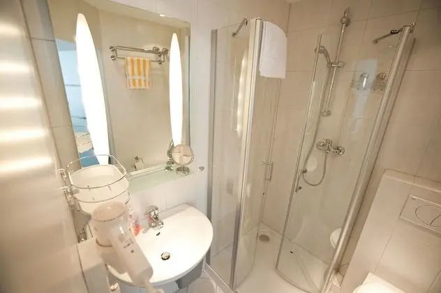 Standard Tek Kişilik Oda, Özel Banyo