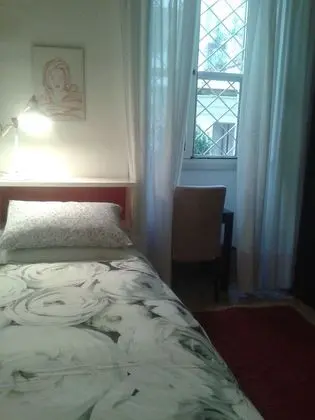 Tek Kişilik Oda, 1 Yatak Odası, Ortak Banyo