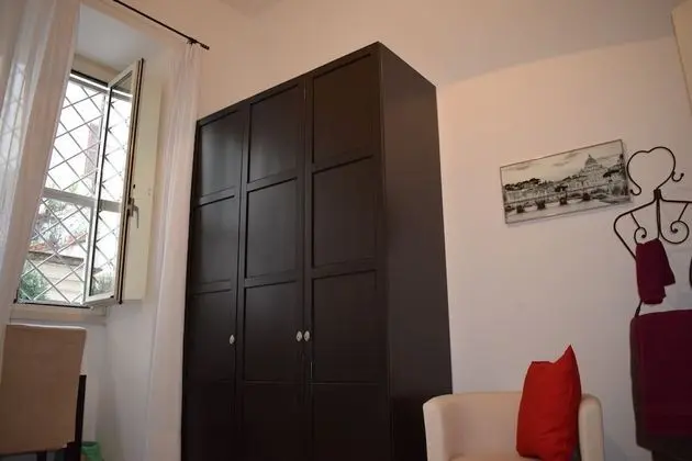 Tek Kişilik Oda, 1 Yatak Odası, Ortak Banyo