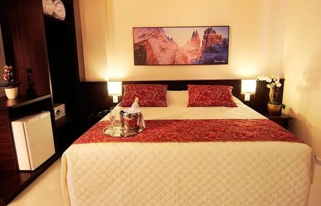 Deluxe İki Ayrı Yataklı Oda