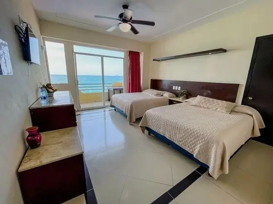 Tek Büyük Yataklı Oda, Deniz Manzaralı